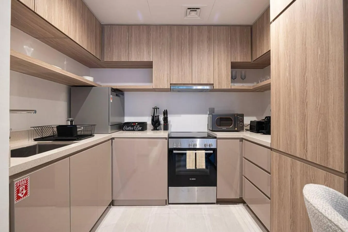 High-Floor Designer Flat - Infinity Pool 2Br 8Pax Appartement Dubai